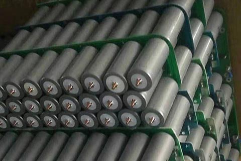 玉溪正规公司回收钴酸锂电池|废弃铁锂电池回收